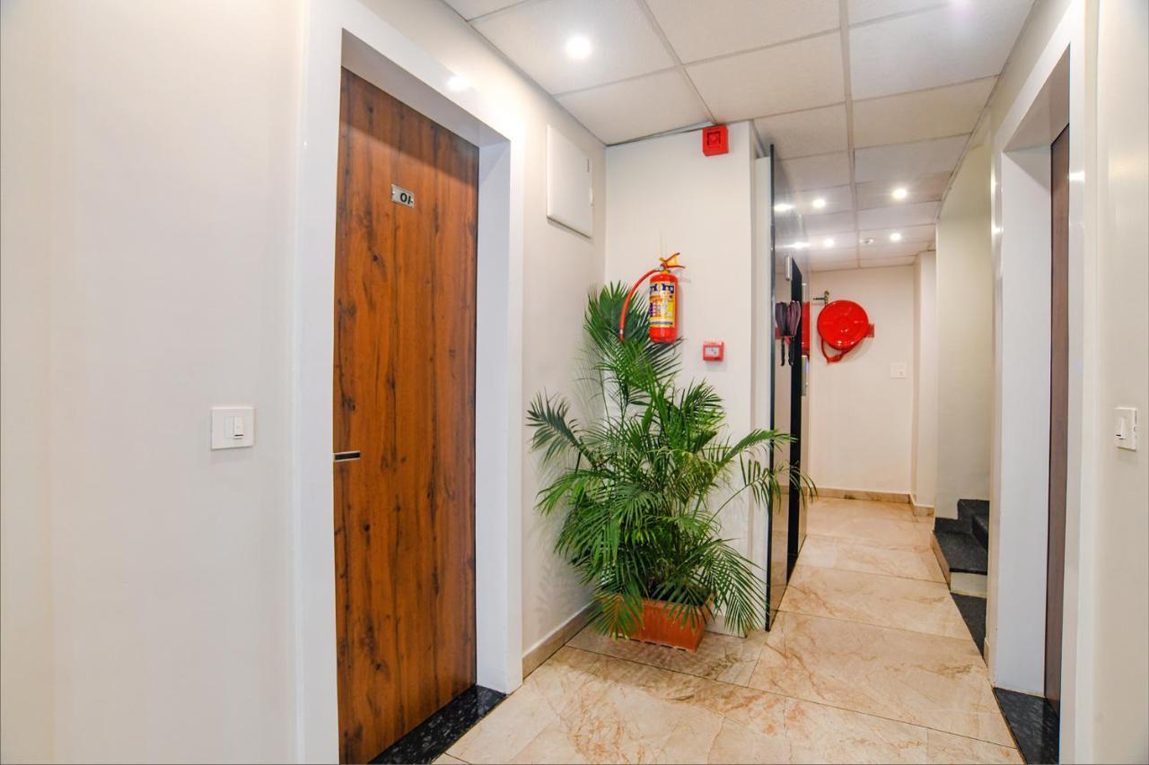 Fabhotel Blue Marine Indore Esterno foto