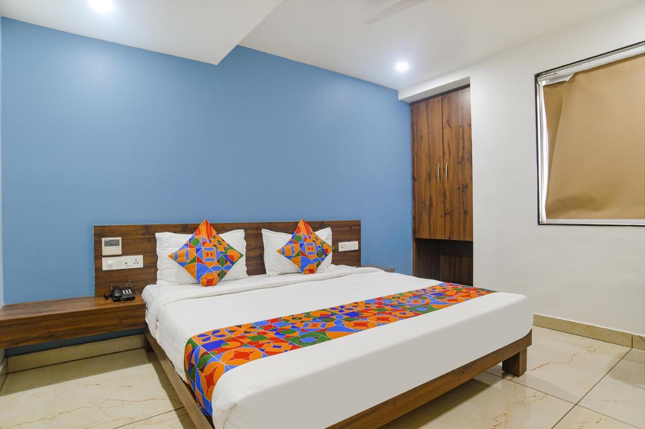 Fabhotel Blue Marine Indore Esterno foto